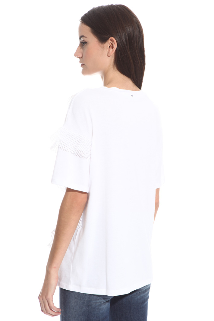 T-shirt con balze a rete Intrend T-shirt con balze a rete Intrend