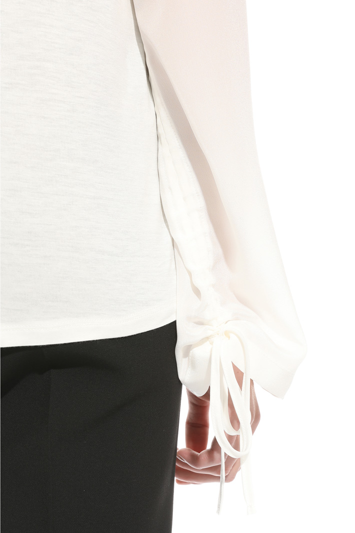 Blusa in mix di materiali Intrend Blusa in mix di materiali Intrend