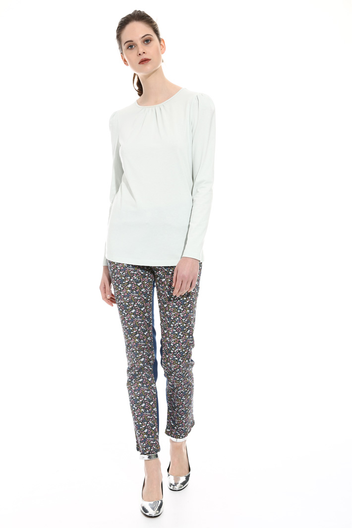 T-shirt con maniche a sbuffo Intrend T-shirt con maniche a sbuffo Intrend