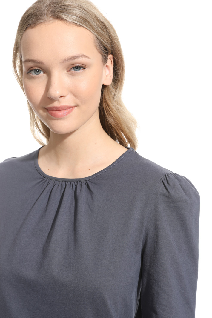 Puff sleeve T-shirt Intrend Puff sleeve T-shirt Intrend