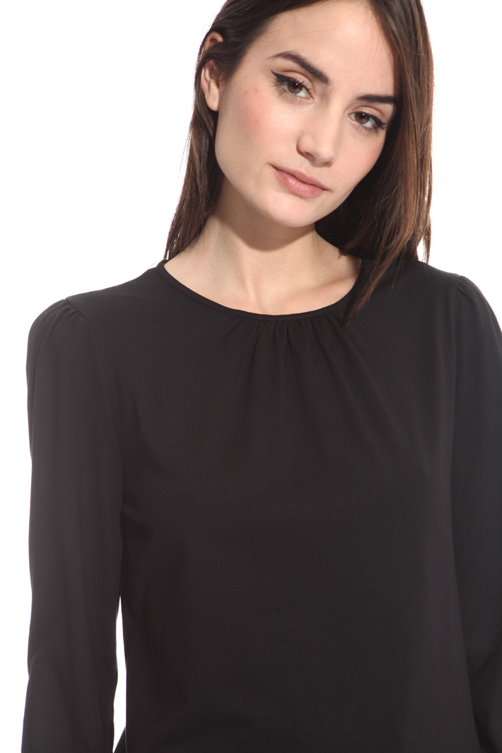 T-shirt con maniche a sbuffo Intrend T-shirt con maniche a sbuffo Intrend