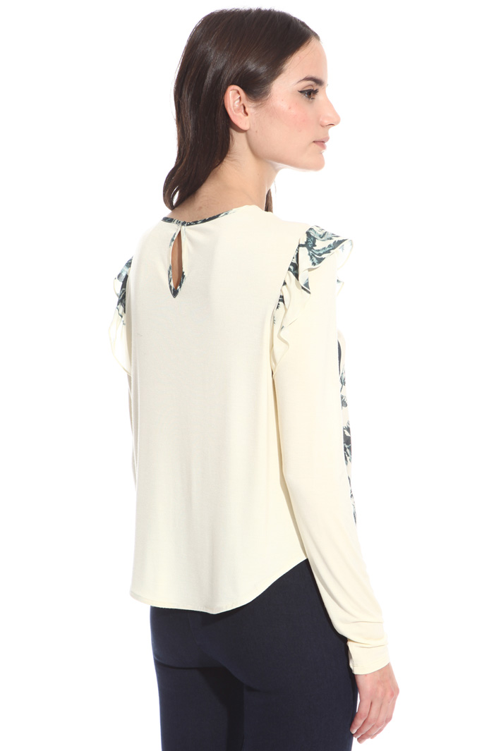Jersey and crepe top Intrend Jersey and crepe top Intrend