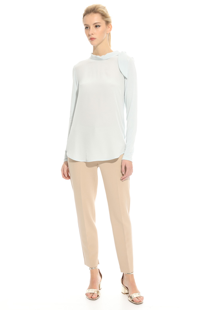 Blusa in crepe operata Blusa in crepe operata