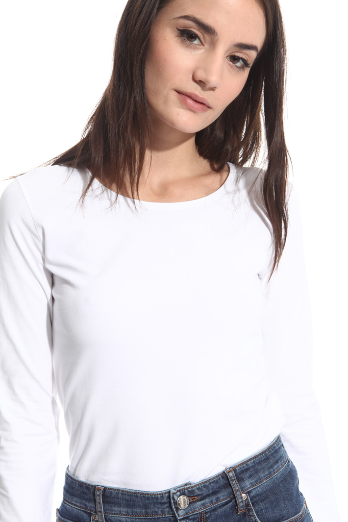 T-shirt in jersey di cotone Intrend T-shirt in jersey di cotone Intrend