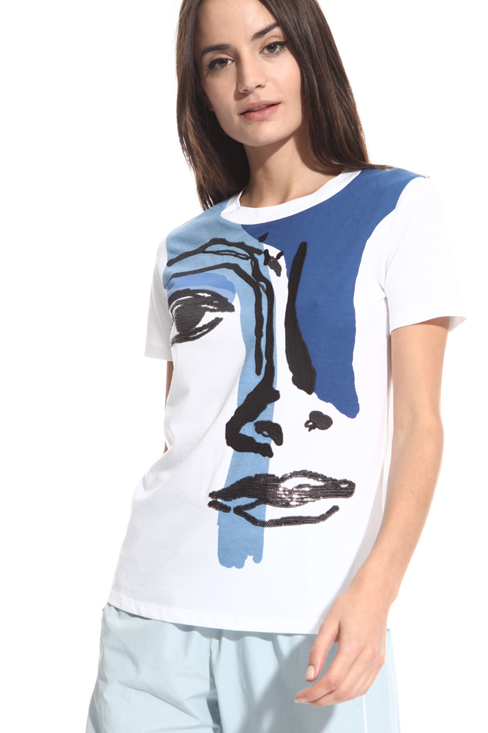 T-shirt a fantasia Intrend T-shirt a fantasia Intrend