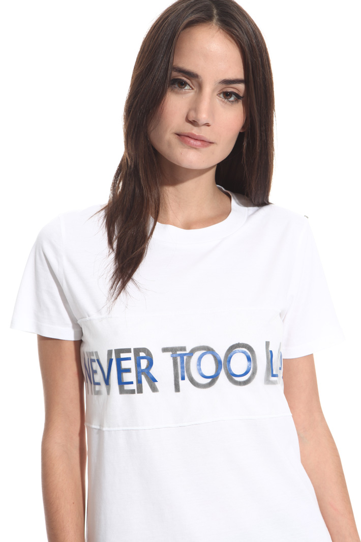 T-shirt a fantasia Intrend T-shirt a fantasia Intrend