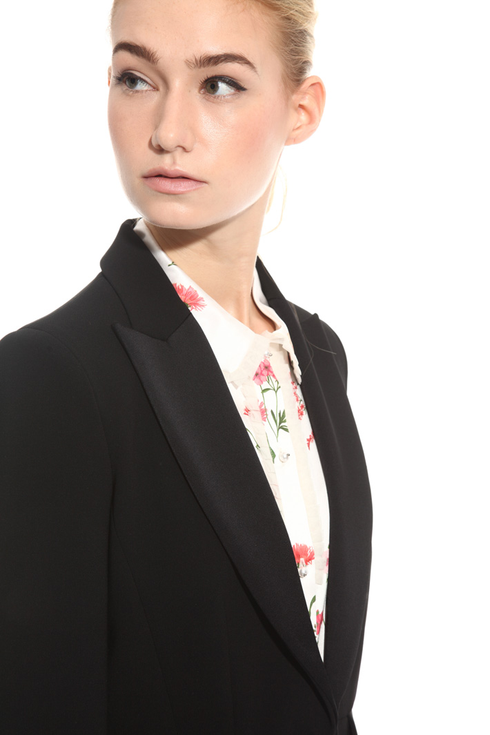 Giacca blazer in triacetato Intrend Giacca blazer in triacetato Intrend
