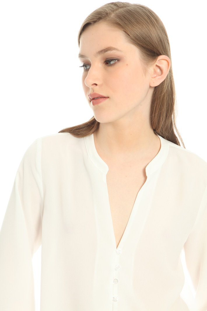 Crepe blouse Intrend Crepe blouse Intrend