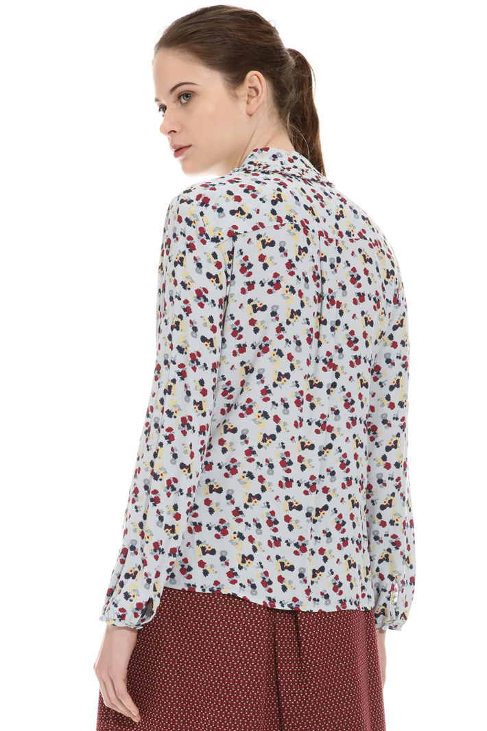 Fluid crepe shirt Intrend Fluid crepe shirt Intrend