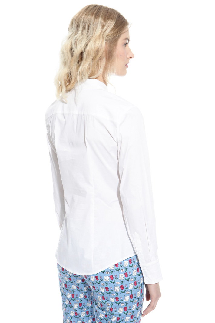 Fitted cotton shirt Intrend Fitted cotton shirt Intrend
