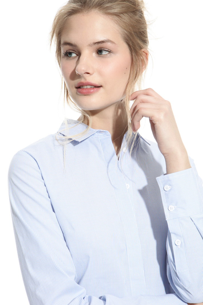 Fitted cotton shirt Intrend Fitted cotton shirt Intrend