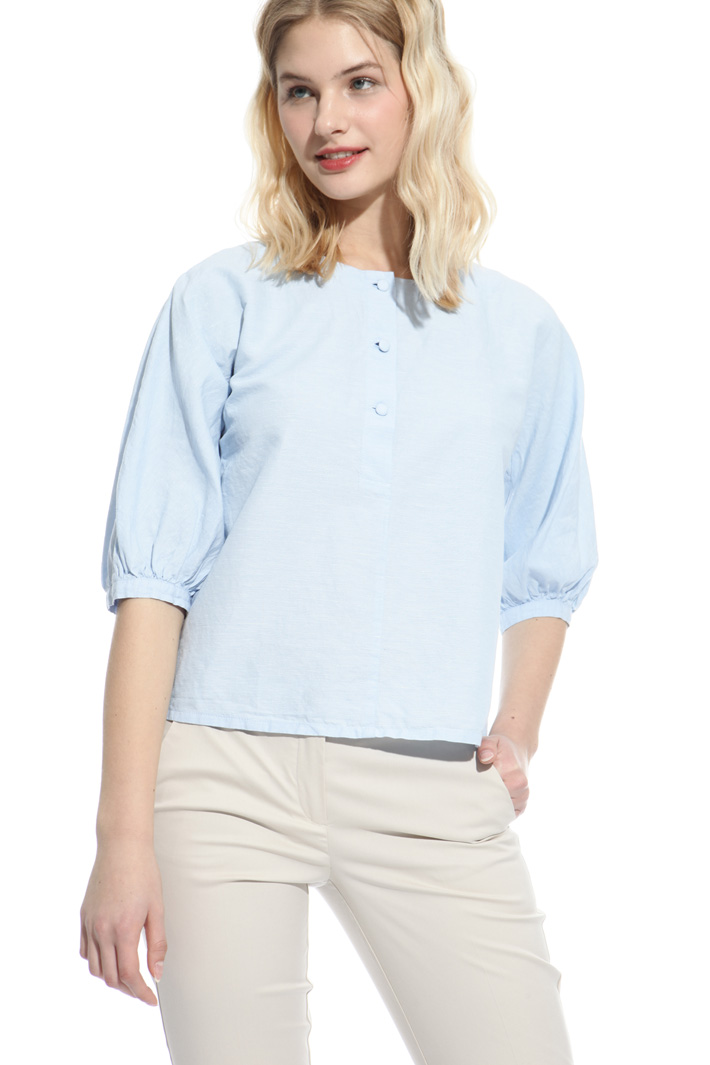 Linen chambray blouse Intrend Linen chambray blouse Intrend