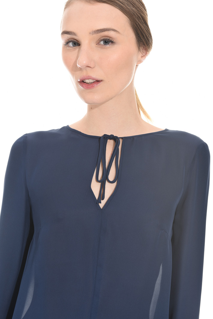Silk georgette blouse Intrend Silk georgette blouse Intrend