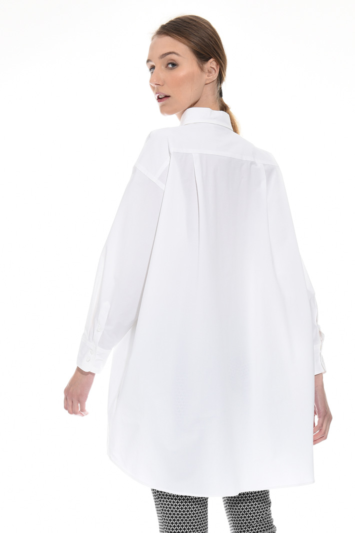 Oversized poplin shirt Intrend Oversized poplin shirt Intrend