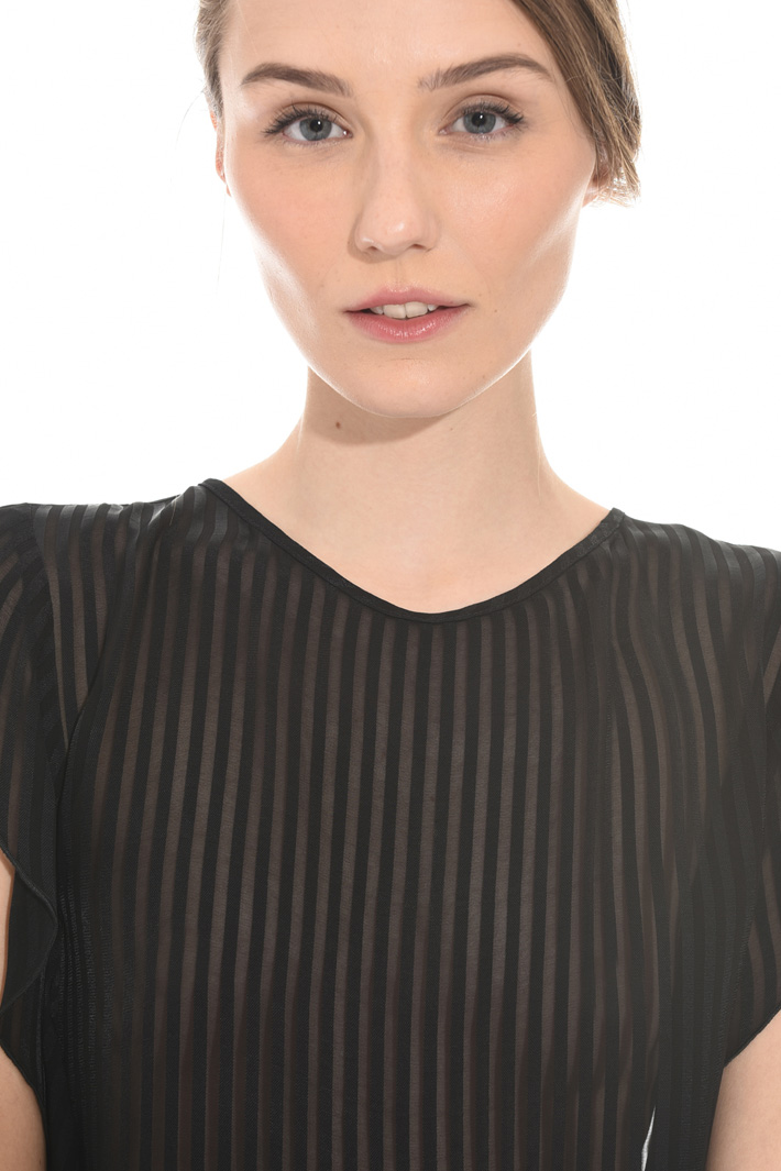 Striped viscose top Intrend Striped viscose top Intrend