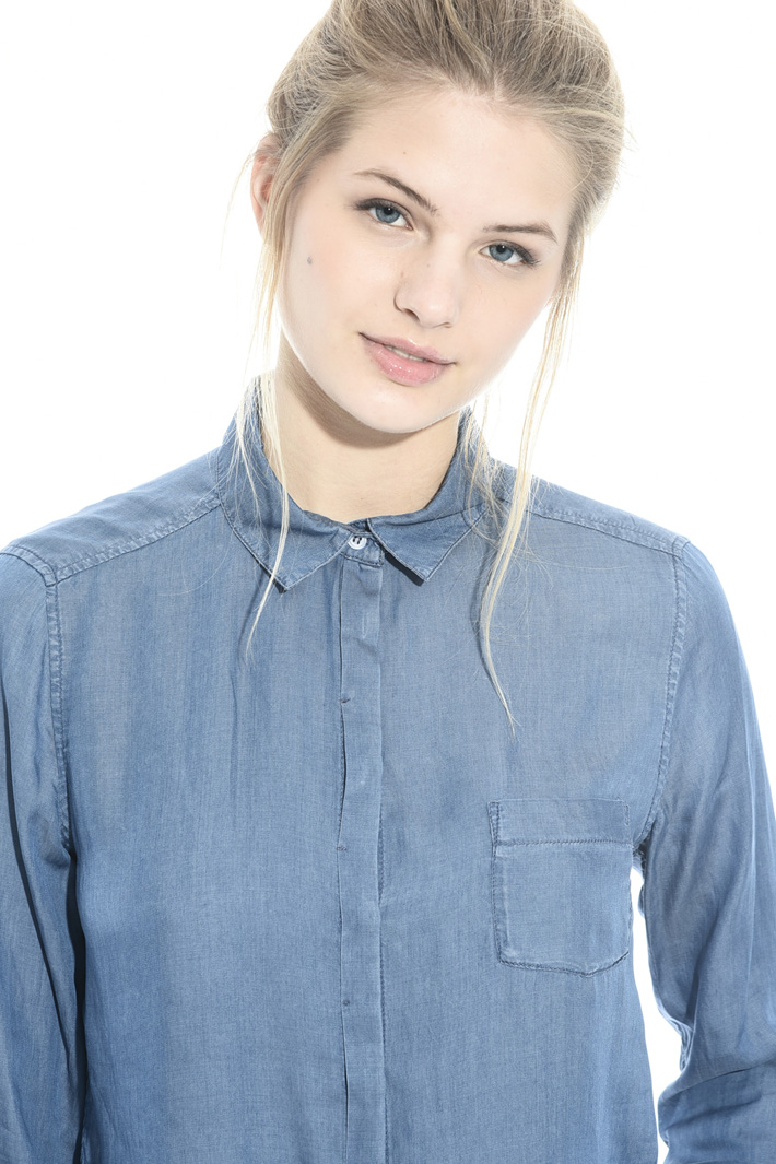 Fluid fabric shirt Intrend Fluid fabric shirt Intrend