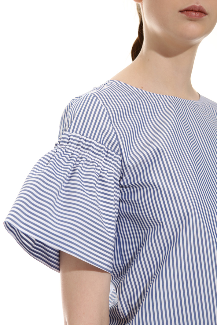 Bell cuff tunic Intrend Bell cuff tunic Intrend