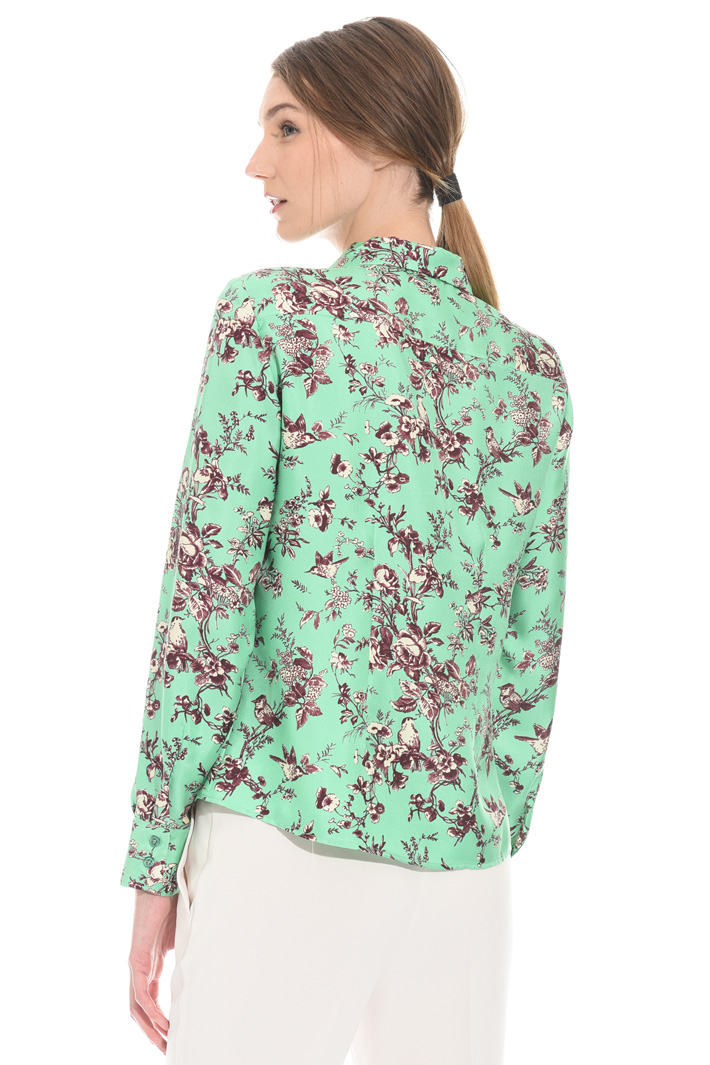 Pure silk satin shirt
Intrend Pure silk satin shirt
Intrend