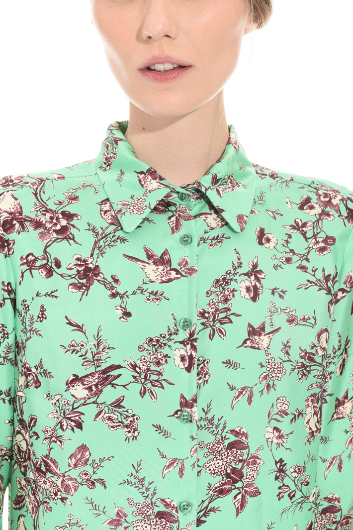 Pure silk satin shirt
Intrend Pure silk satin shirt
Intrend