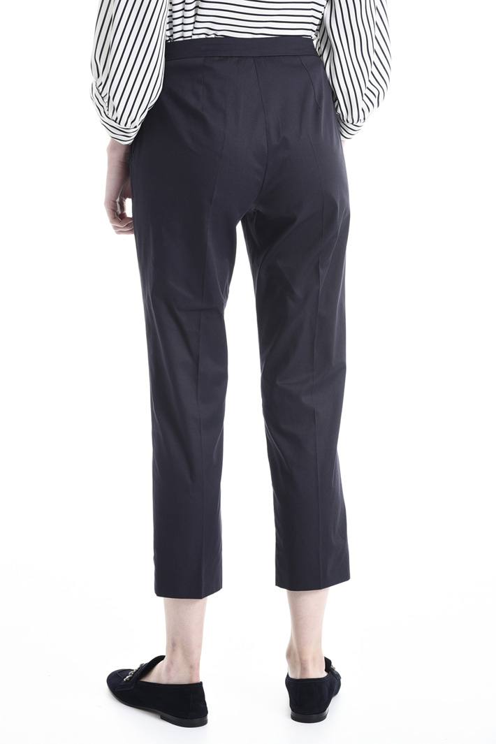 Gabardine capri trousers Intrend Gabardine capri trousers Intrend
