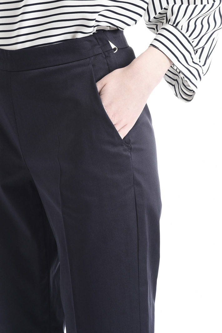 Gabardine capri trousers Intrend Gabardine capri trousers Intrend