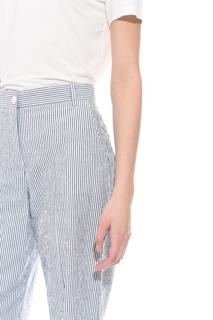 Cropped trousers Intrend Cropped trousers Intrend