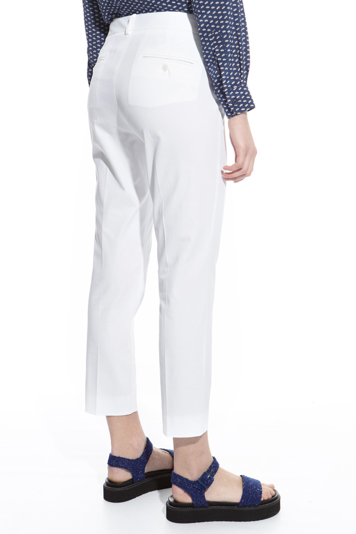 Capri trousers in cotton Intrend Capri trousers in cotton Intrend
