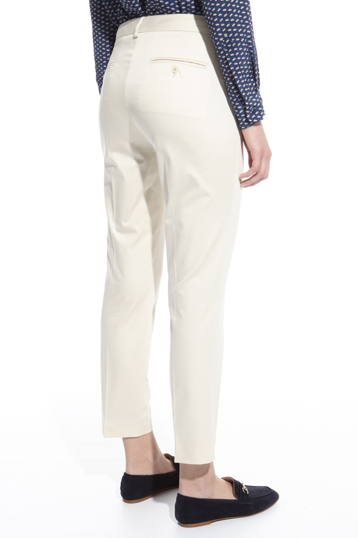 Capri trousers in cotton Intrend Capri trousers in cotton Intrend