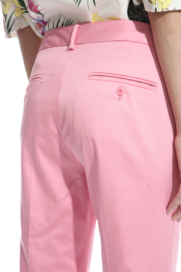 Capri trousers in cotton Intrend Capri trousers in cotton Intrend