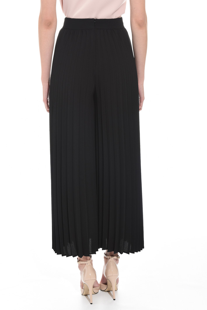 Pantalone in crepe plissé Intrend Pantalone in crepe plissé Intrend