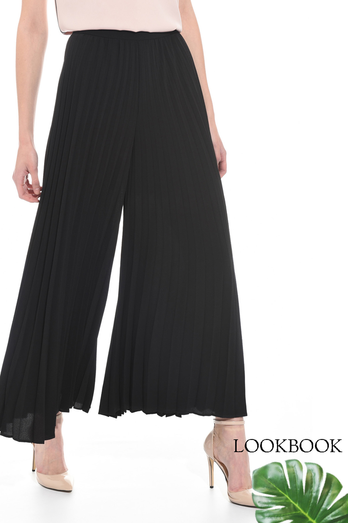 Pantalone in crepe plissé Intrend Pantalone in crepe plissé Intrend