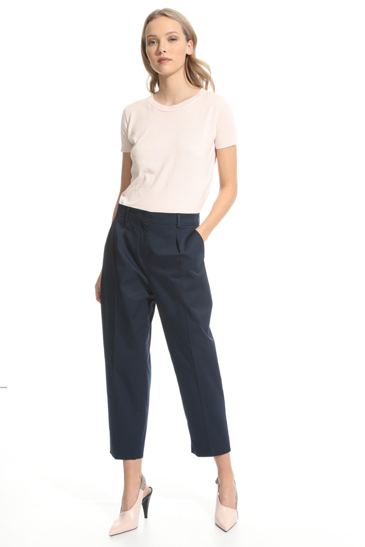 Cropped trousers in gabardine
Intrend Cropped trousers in gabardine
Intrend
