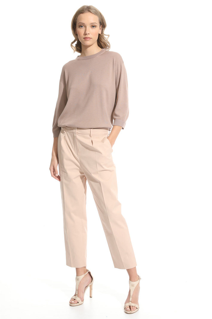 Cropped trousers in gabardine
Intrend Cropped trousers in gabardine
Intrend