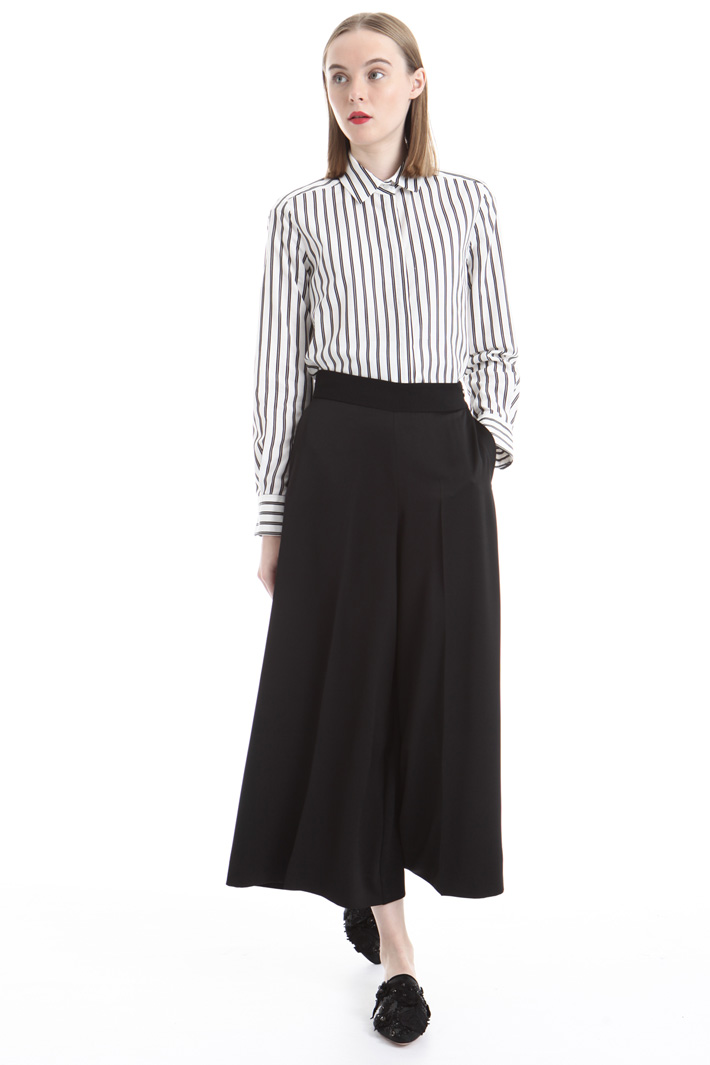 Wide cropped trousers Intrend Wide cropped trousers Intrend