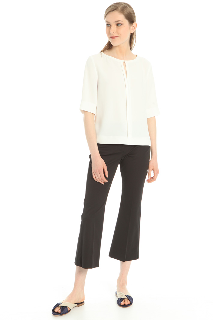 Teardrop neckline shirt Intrend Teardrop neckline shirt Intrend