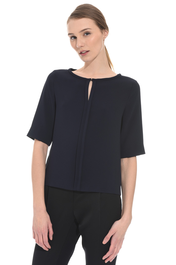 Boxy envers satin top Intrend Boxy envers satin top Intrend