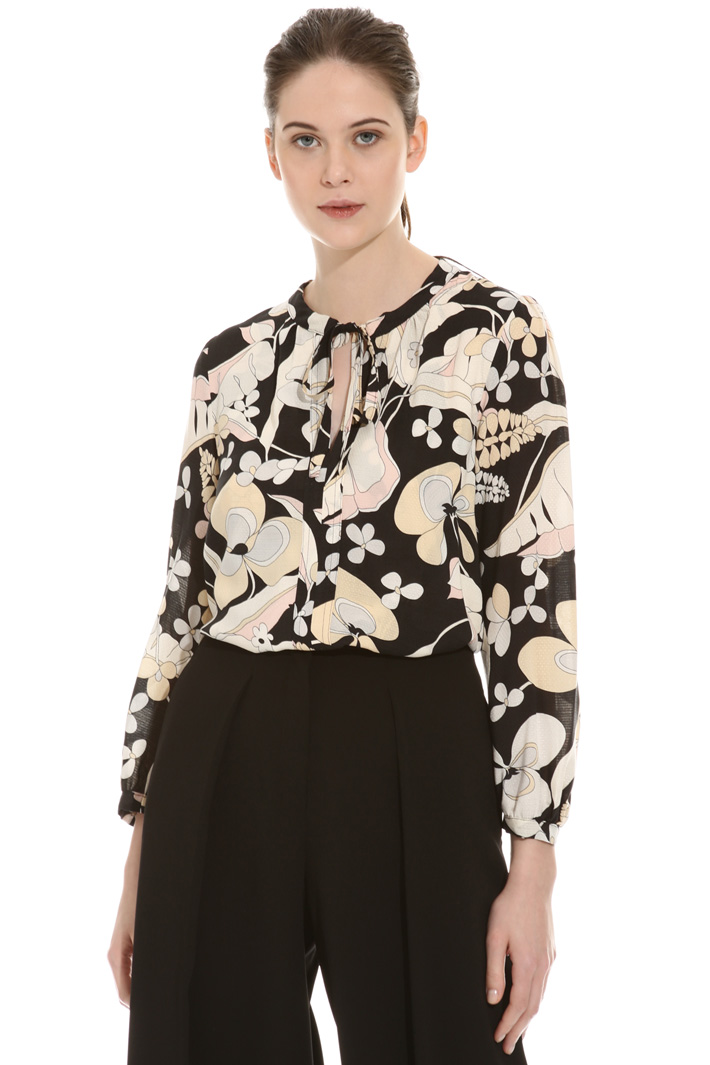 Three-quarter sleeve blouse Intrend Three-quarter sleeve blouse Intrend