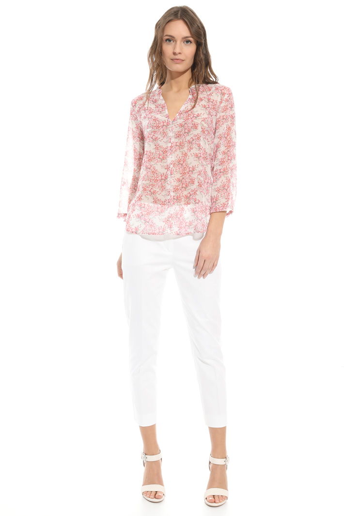 Crepe fabric blouse Intrend Crepe fabric blouse Intrend