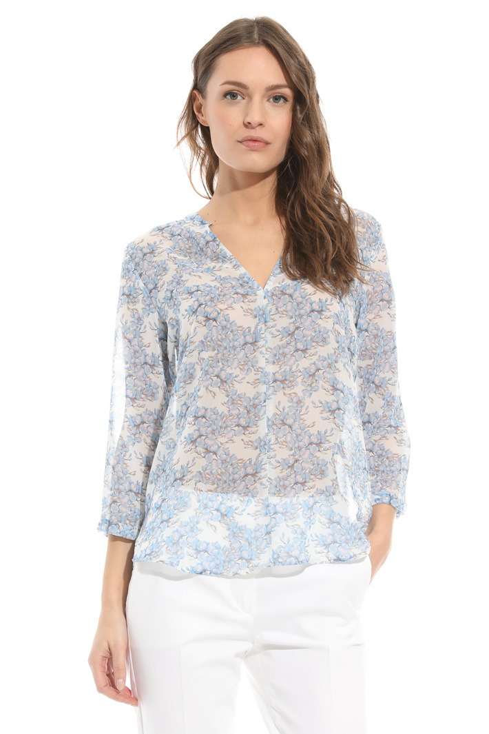 Crepe fabric blouse Intrend Crepe fabric blouse Intrend