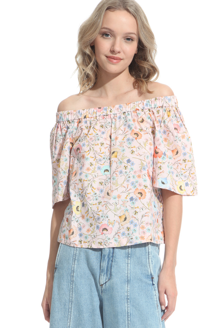 Top con scollo a barchetta Intrend Top con scollo a barchetta Intrend