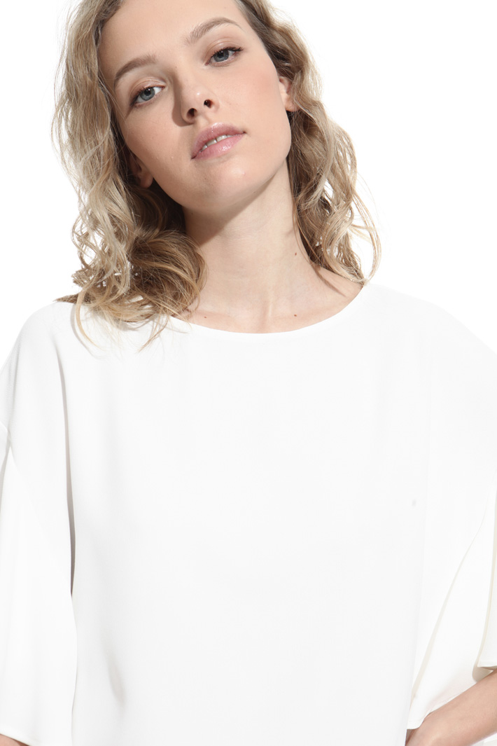 Flounced sleeve blouse Intrend Flounced sleeve blouse Intrend