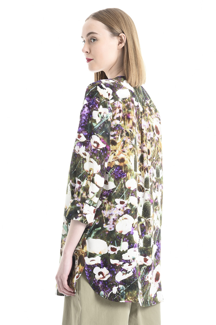 Oversized silk crepe blouse Intrend Oversized silk crepe blouse Intrend