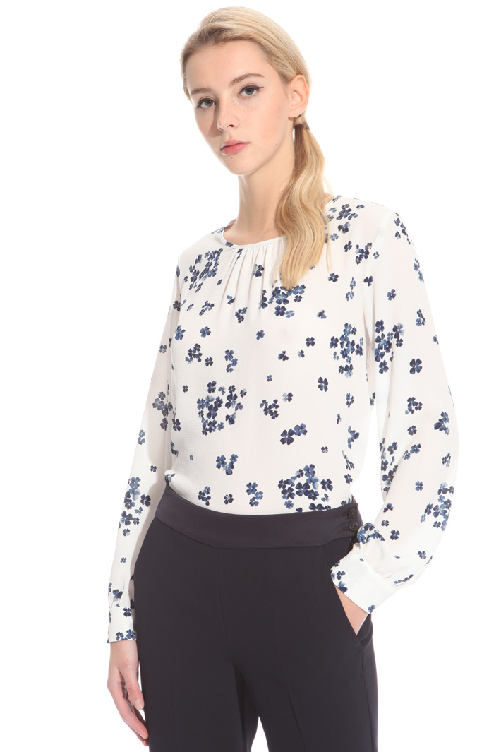 Printed crepe blouse Diffusione Tessile Printed crepe blouse Diffusione Tessile
