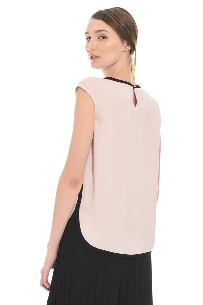 Crepe envers satin top Intrend Crepe envers satin top Intrend
