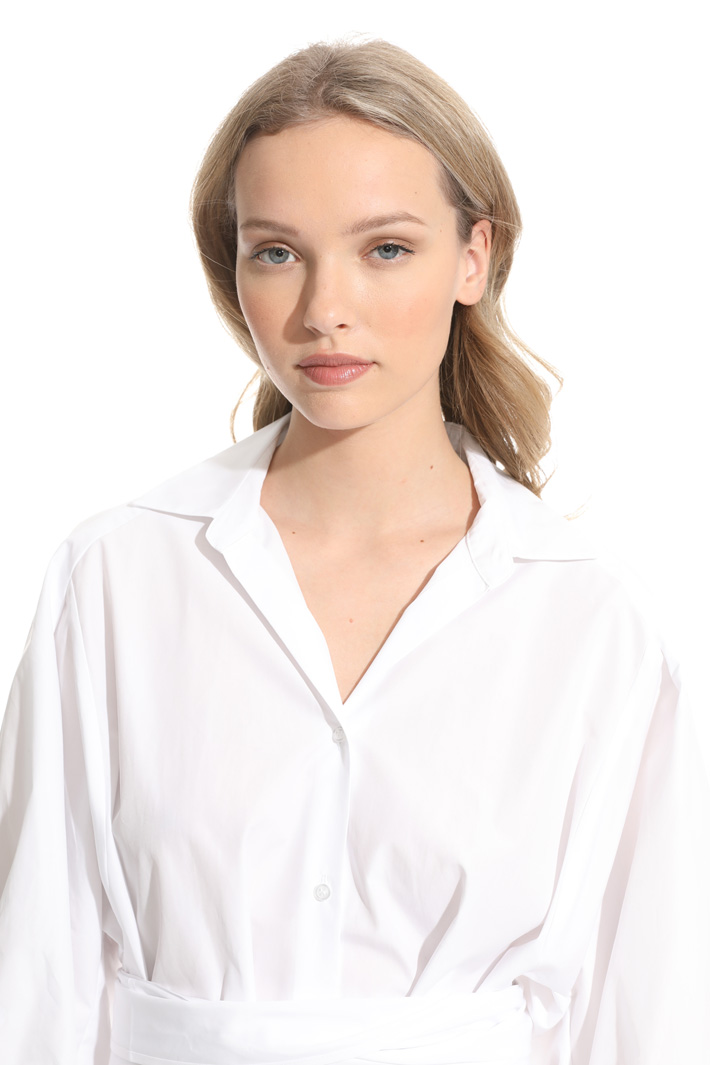Camicia over in popeline Intrend Camicia over in popeline Intrend