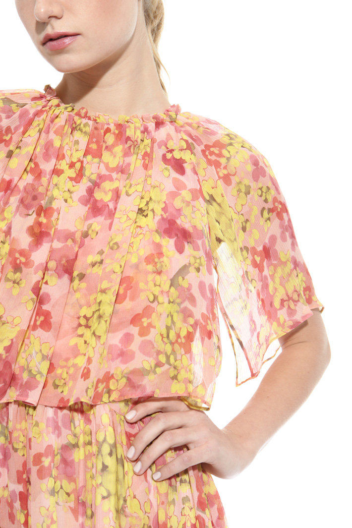 Silk crepon dress Intrend Silk crepon dress Intrend