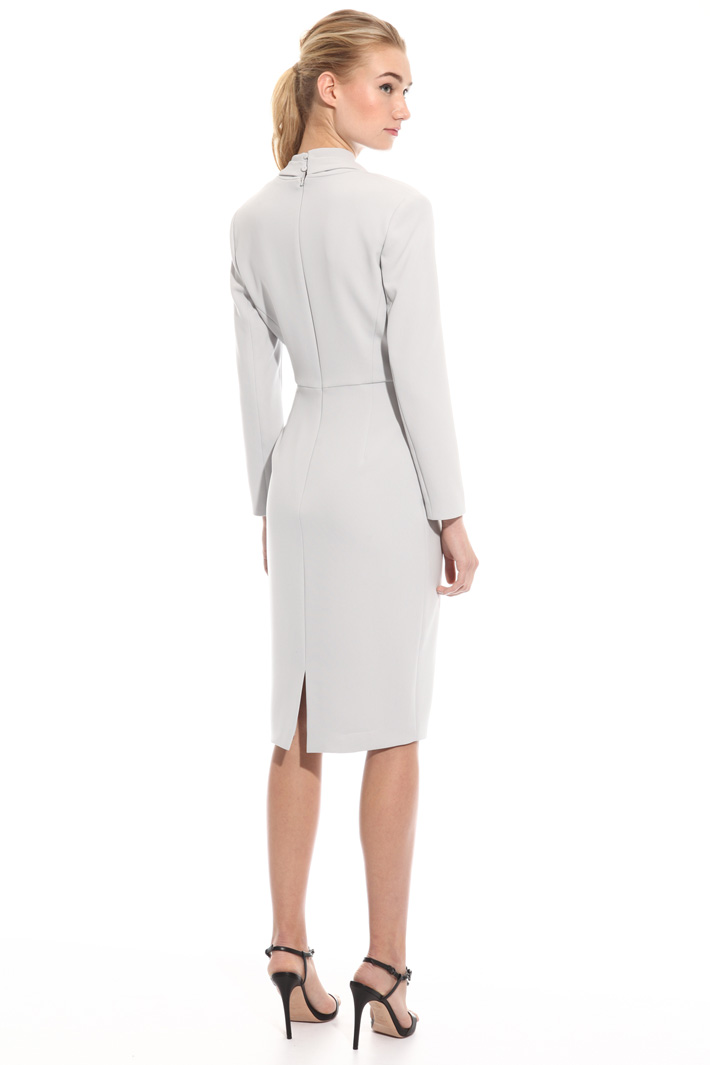 Abito con scollo drappeggiato Intrend Abito con scollo drappeggiato Intrend