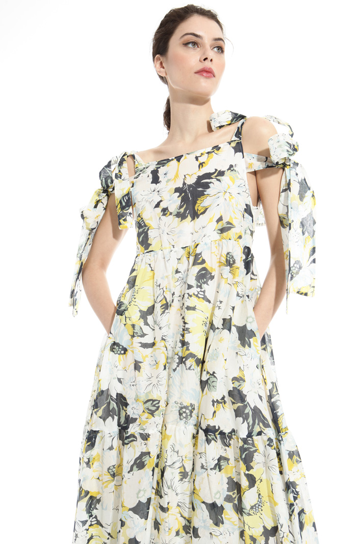 Maxi abito in voile Intrend Maxi abito in voile Intrend