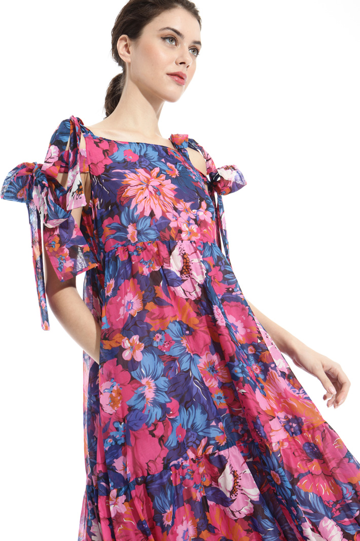 Maxi abito in voile Intrend Maxi abito in voile Intrend