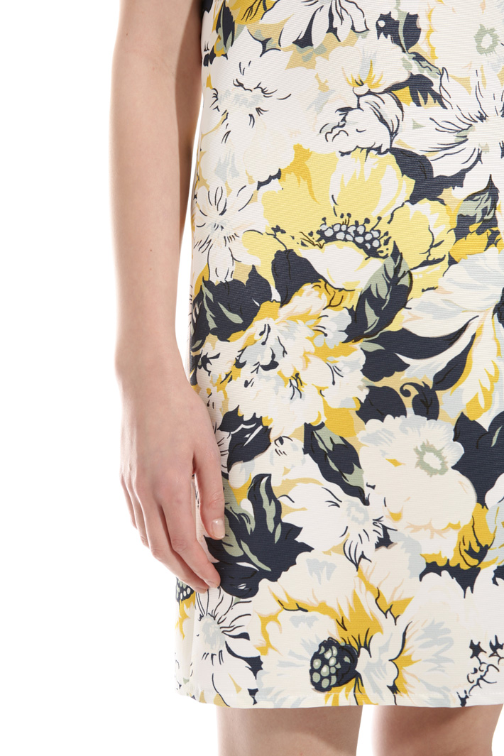 Short faille dress Intrend Short faille dress Intrend